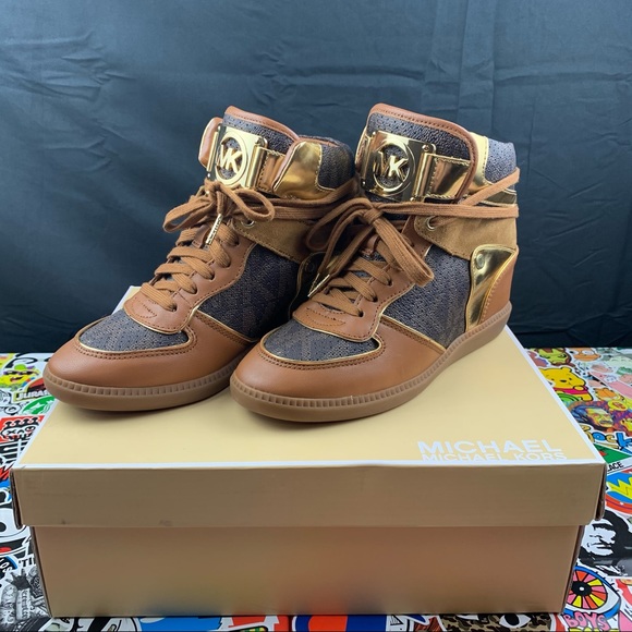 Michael Kors Shoes - Michael Kors Nikko High Tops Size 7.5 Womens